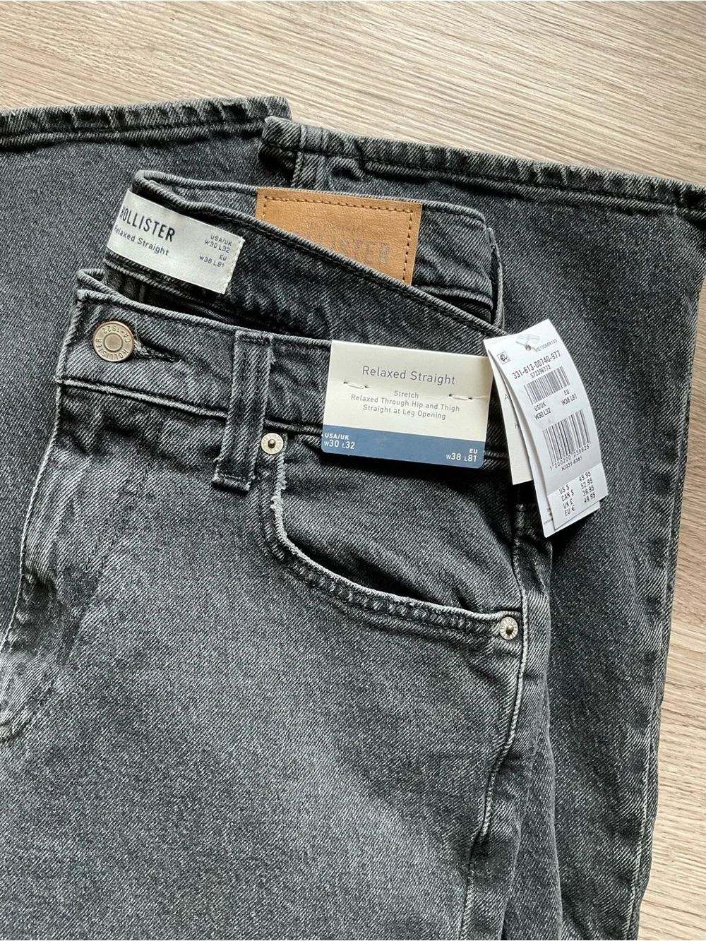 Hollister Men's Charcoal Straight Jeans